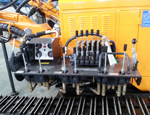 KG930A/YC930A 型露天潛孔鉆車